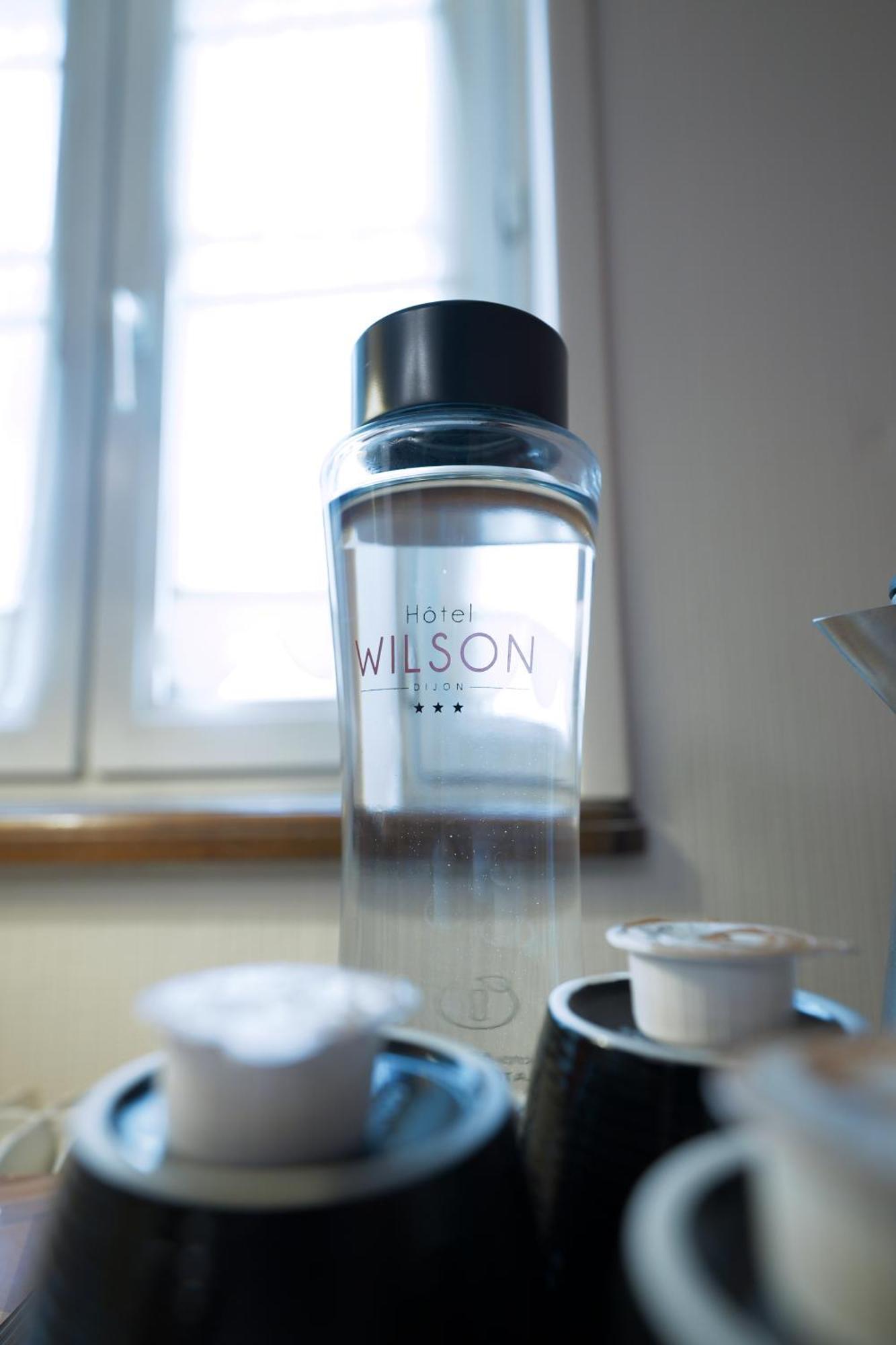 Hotel Wilson - Teritoria Dijon Eksteriør billede